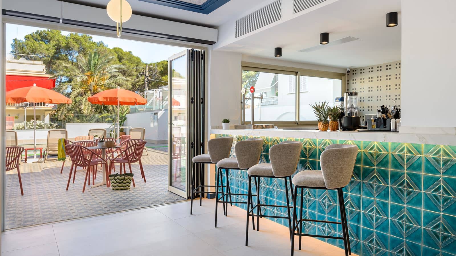 bars-snack-bar-piscina