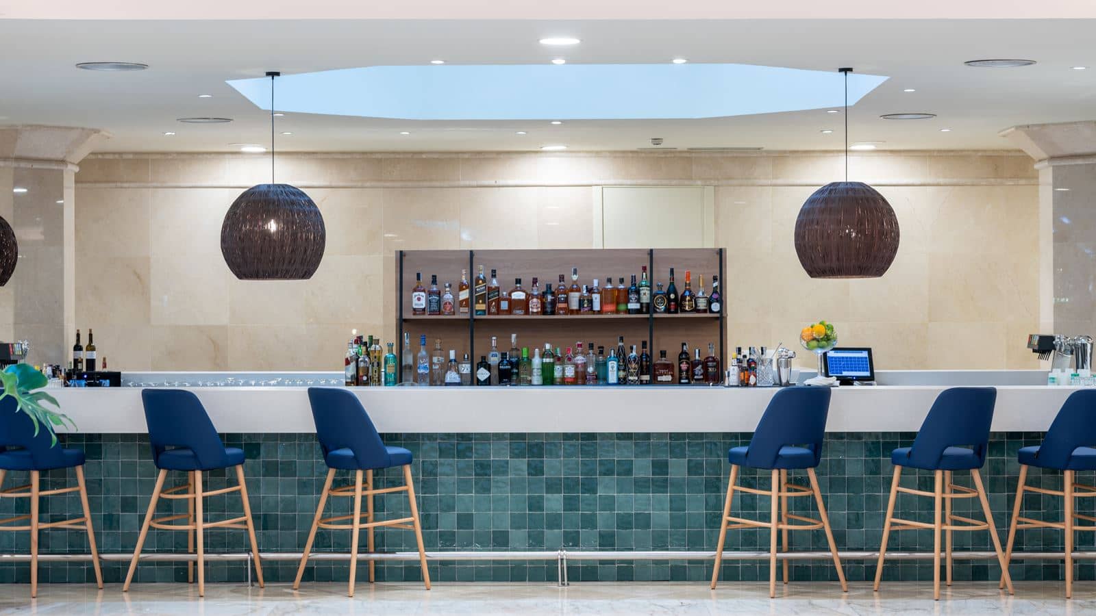 bars-lobby-bar-podio-la-geria