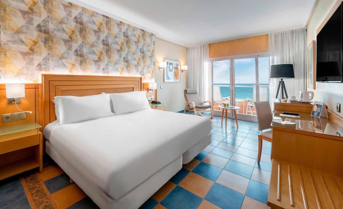 rooms-dbl-psv-double-priority-location-sea-view-with-balcony-or-terrace