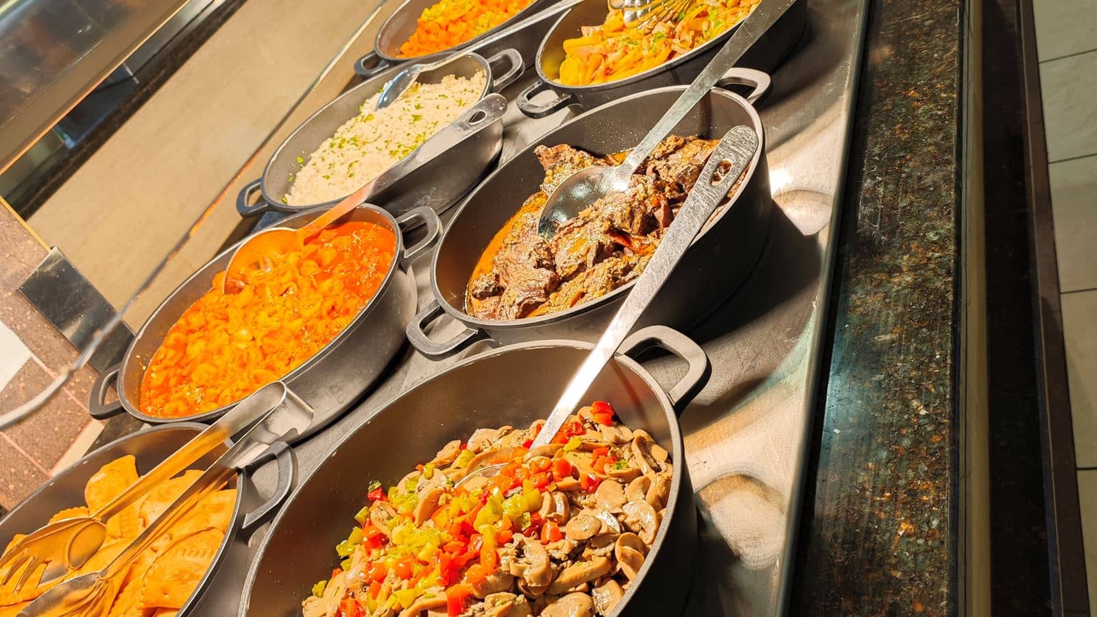 restaurants-restaurant