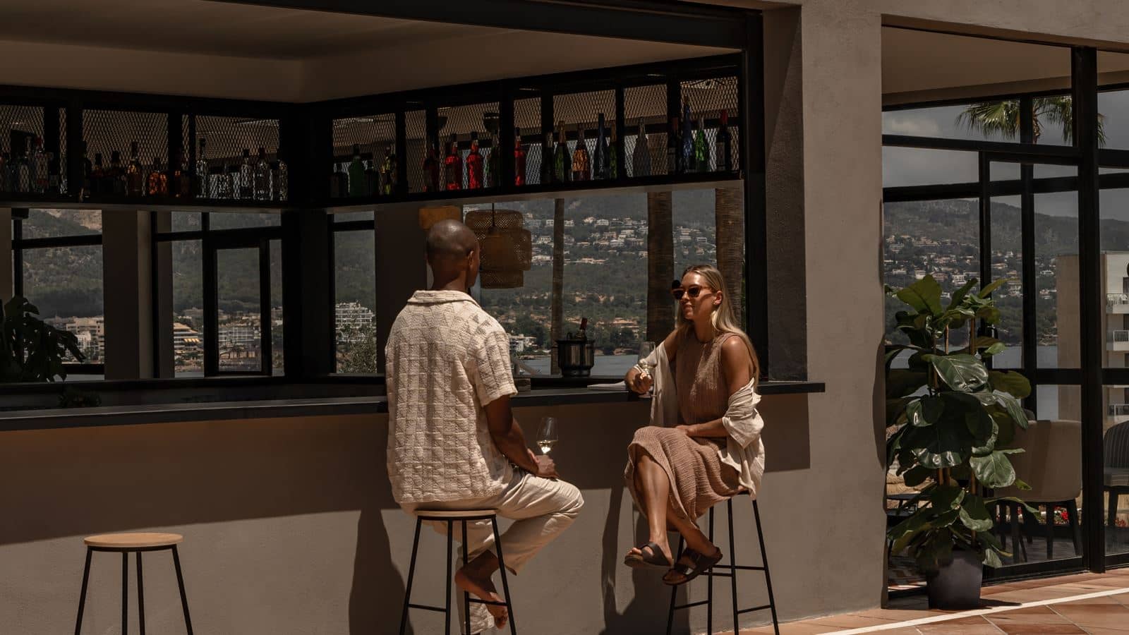 bars-on-the-rocks