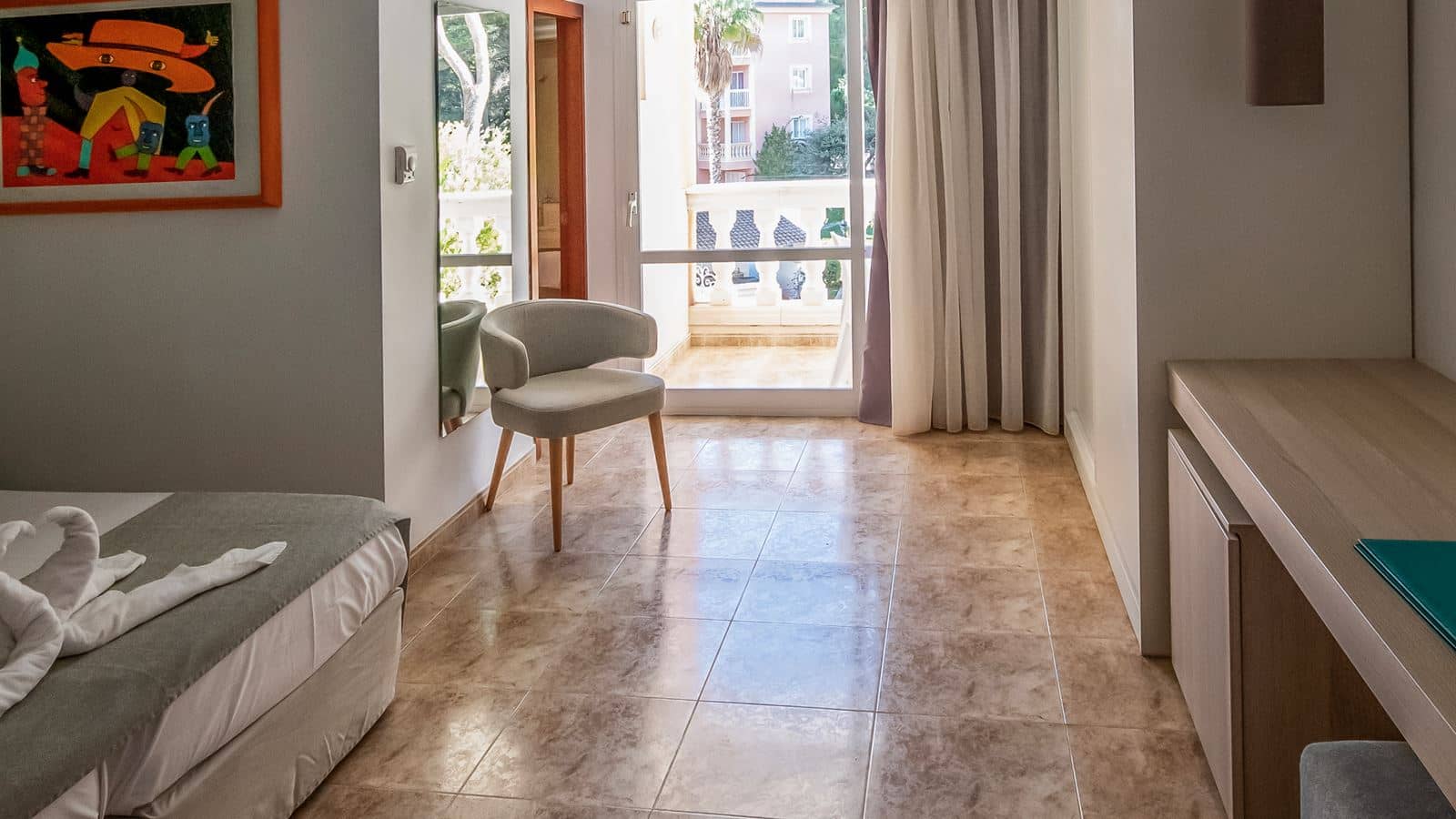 rooms-double-balcony-room