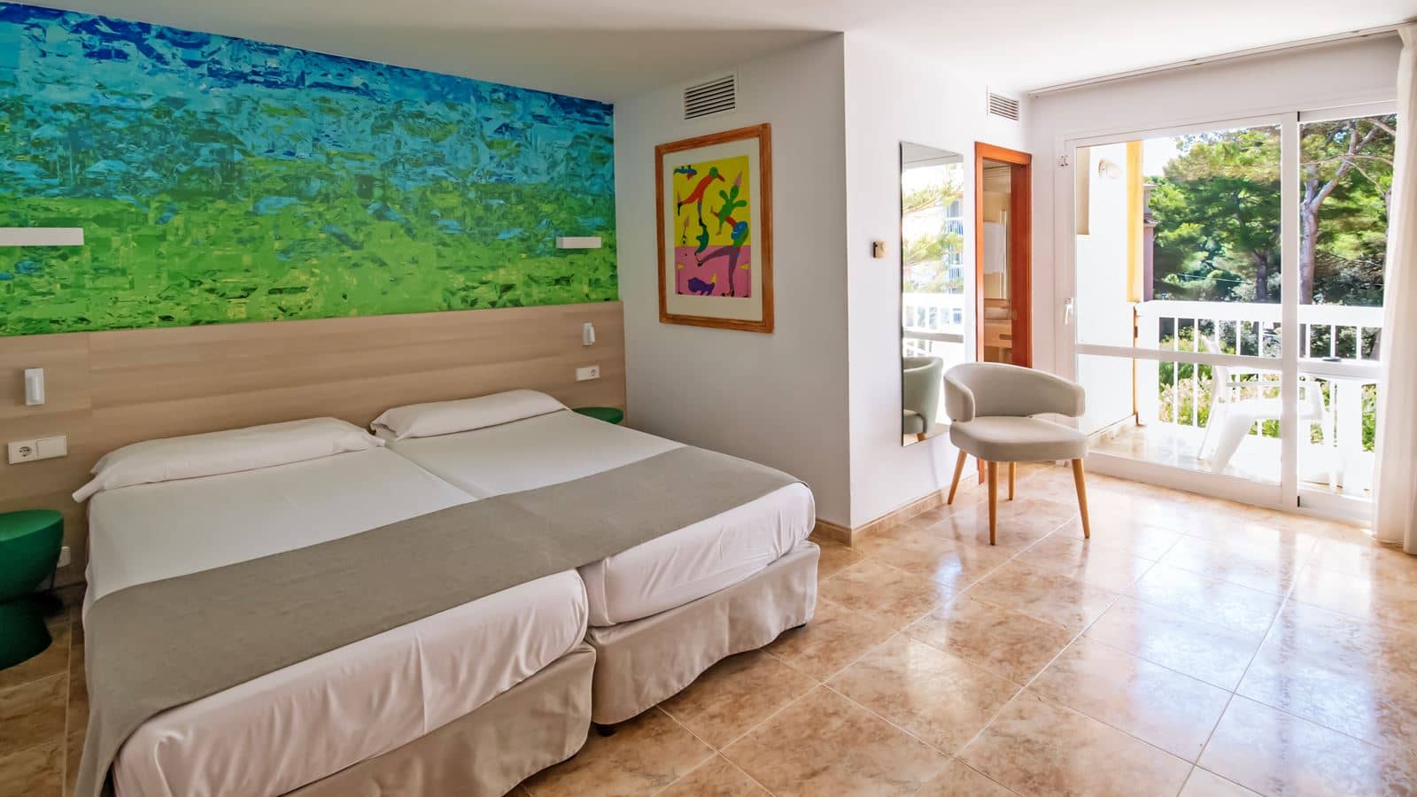 rooms-double-balcony-room