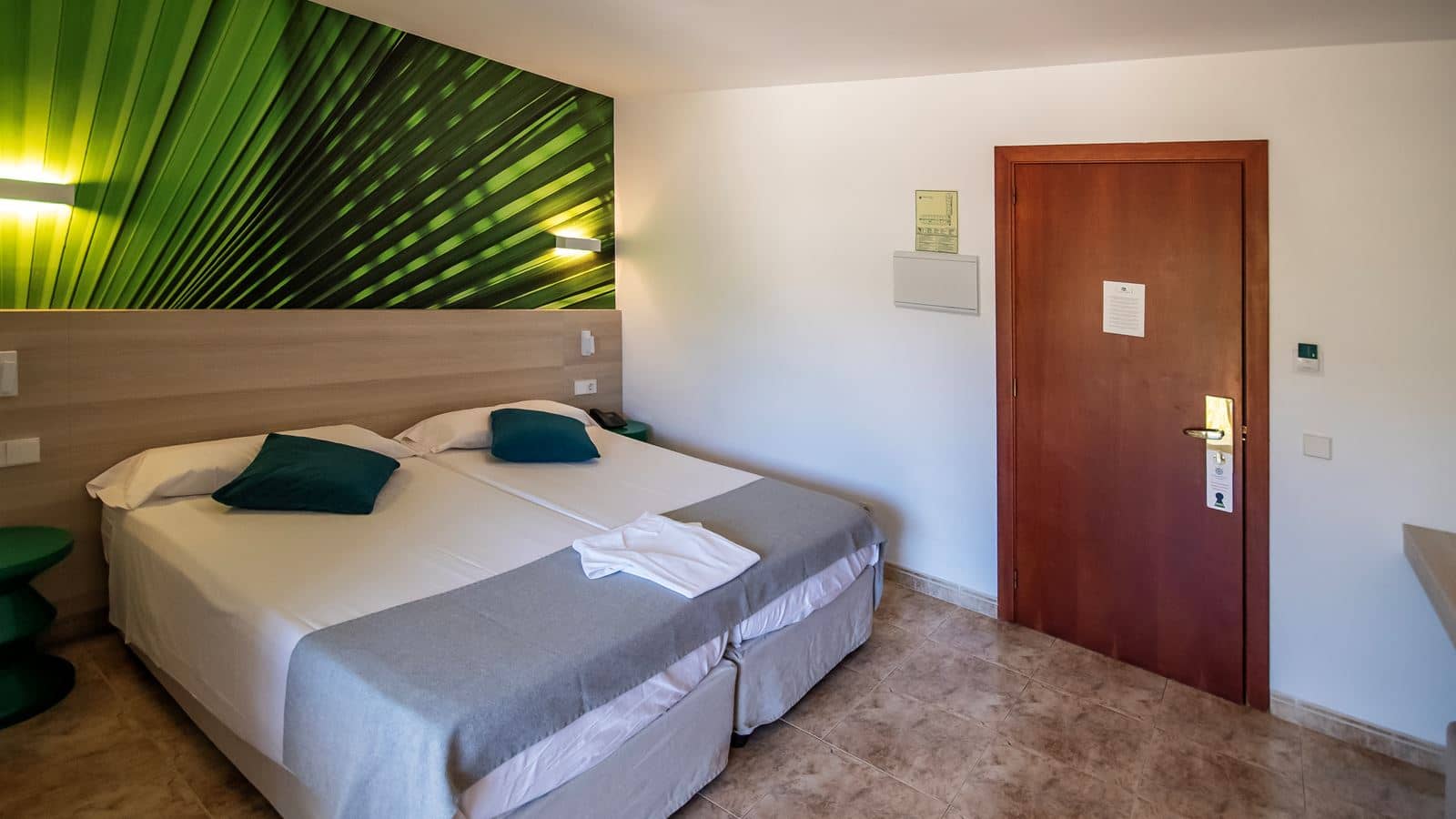 rooms-double-select-room
