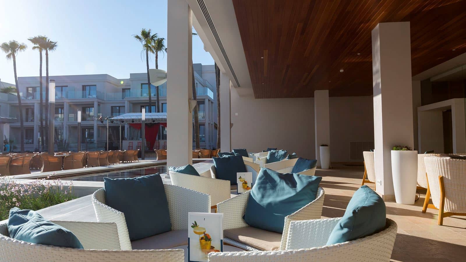 bars-lobby-bar