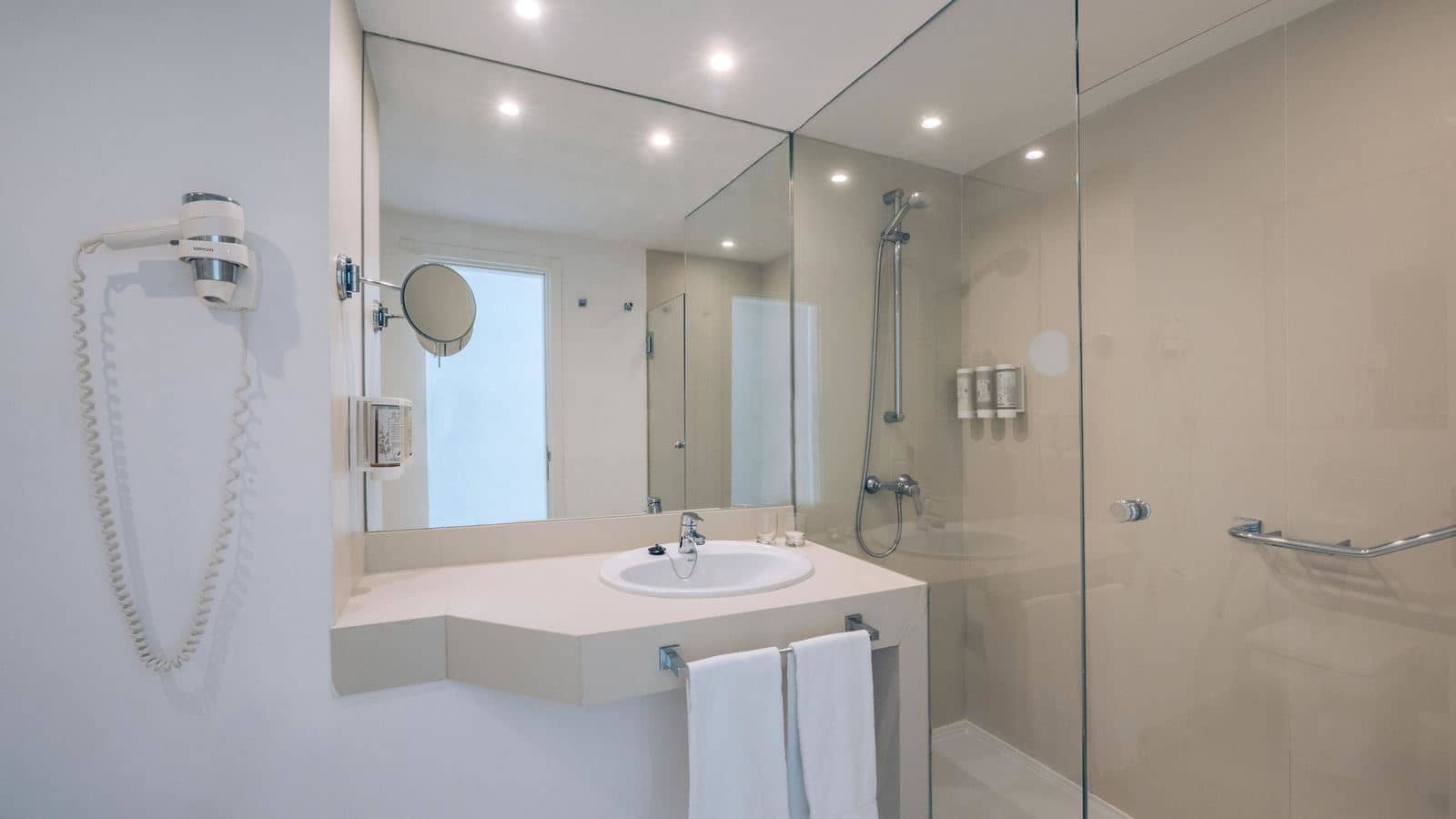 rooms-double-interconnecting
