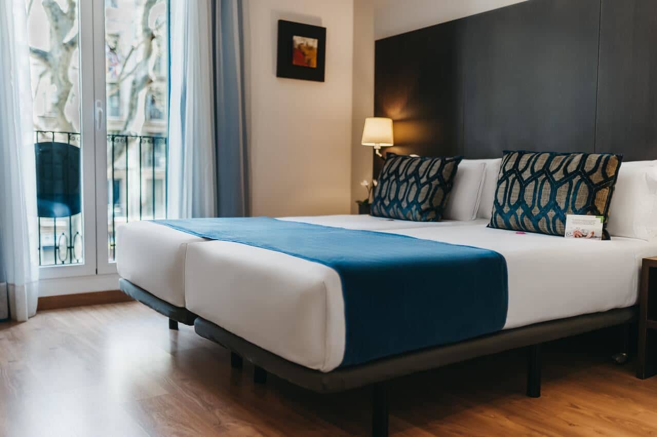 rooms-double-room