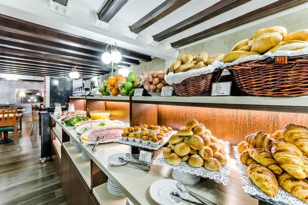 restaurants-cafe