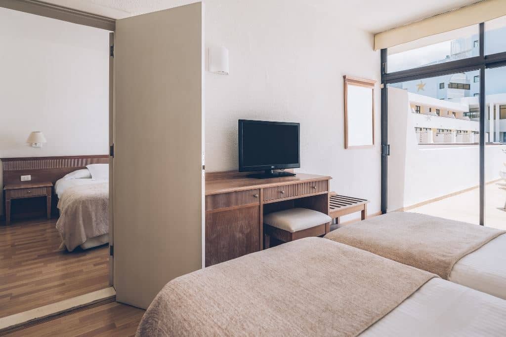 rooms-family-interconnecting