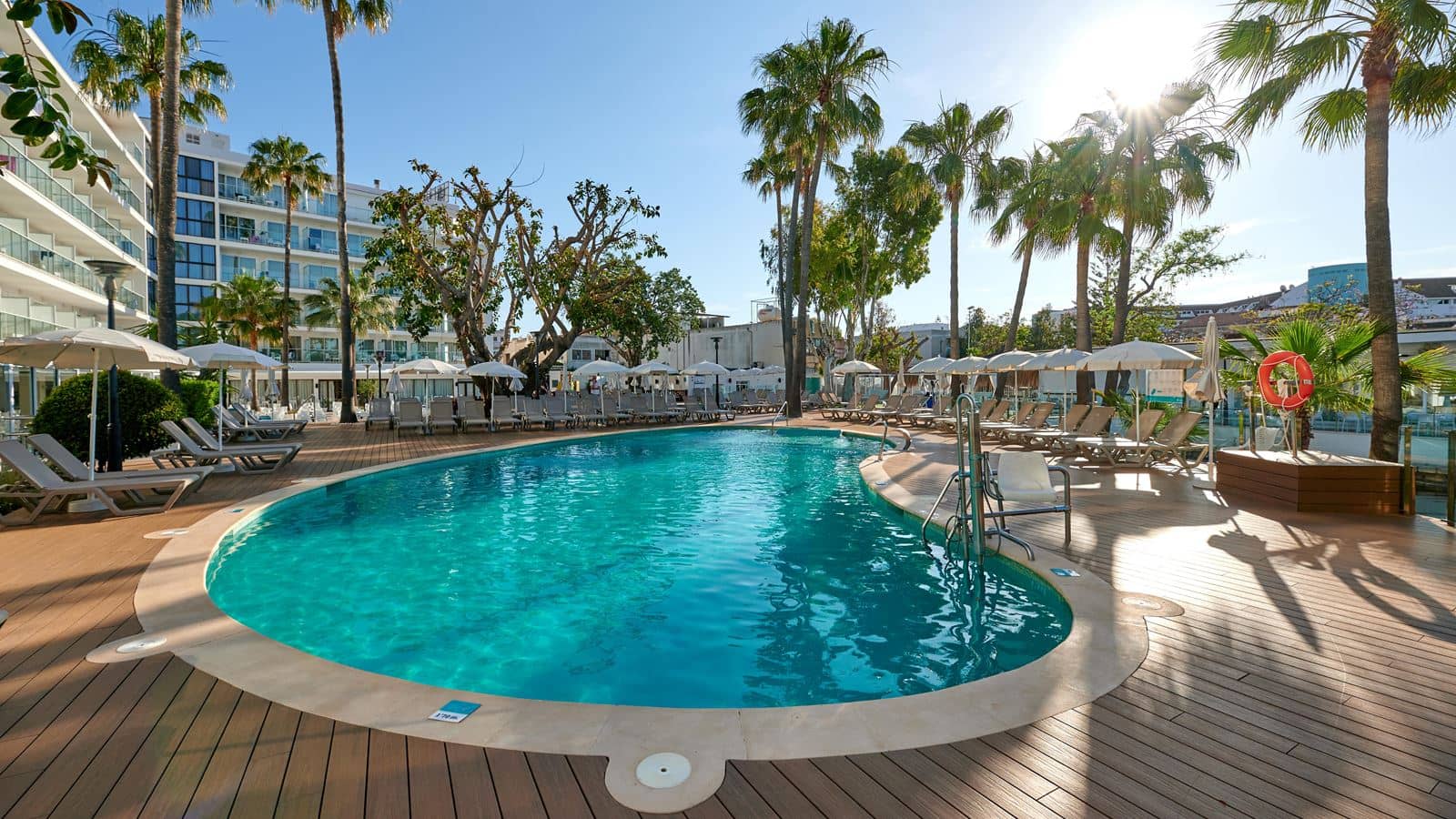 pools-outdoor-pool