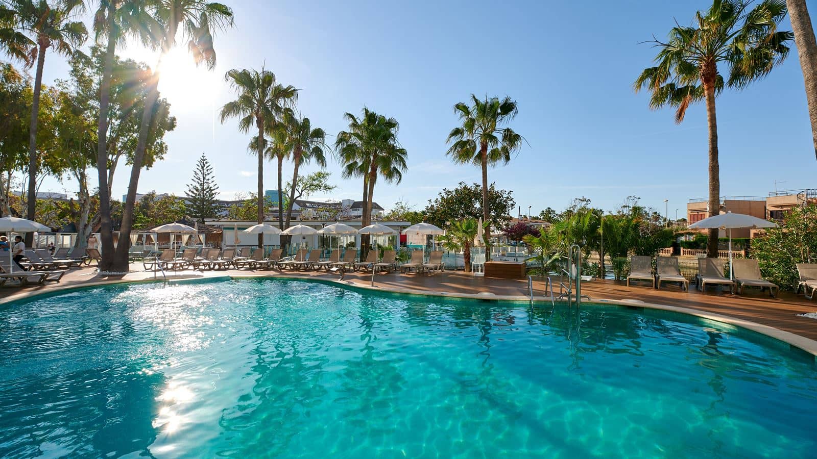 pools-outdoor-pool