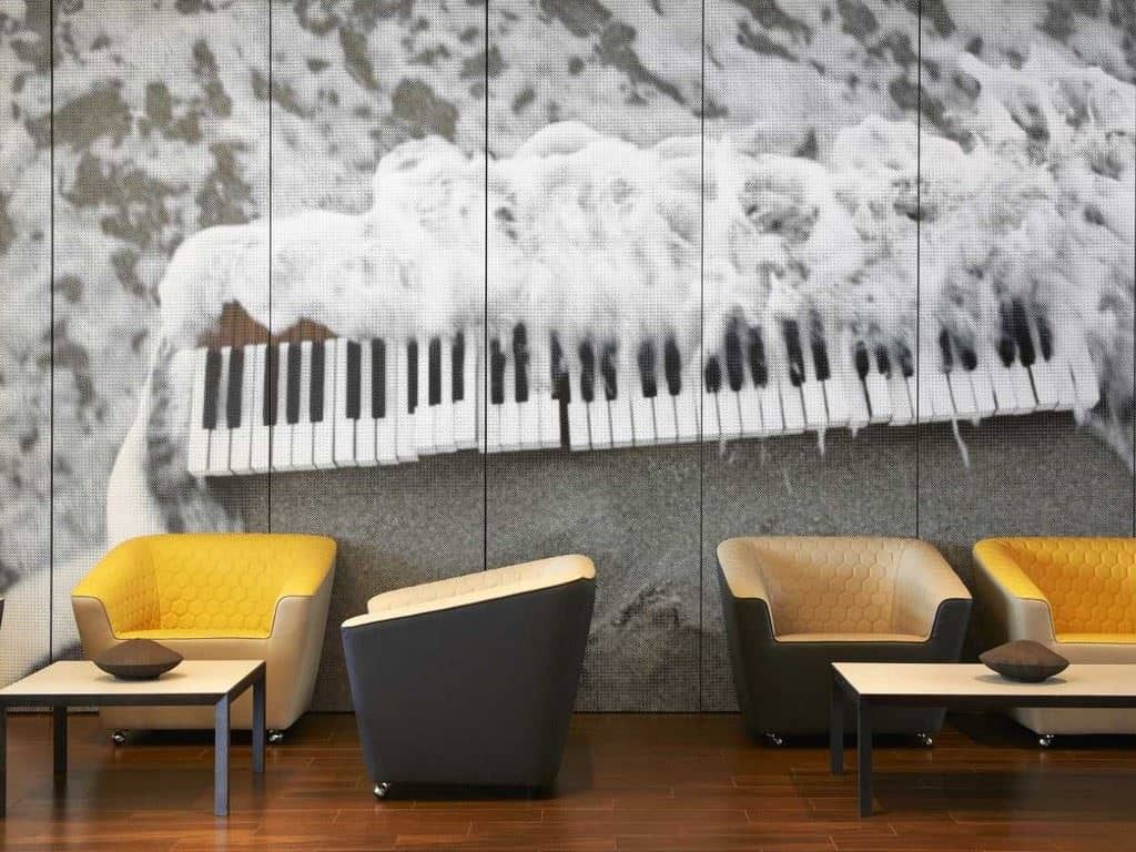 bars-longitude-bar-01º-33