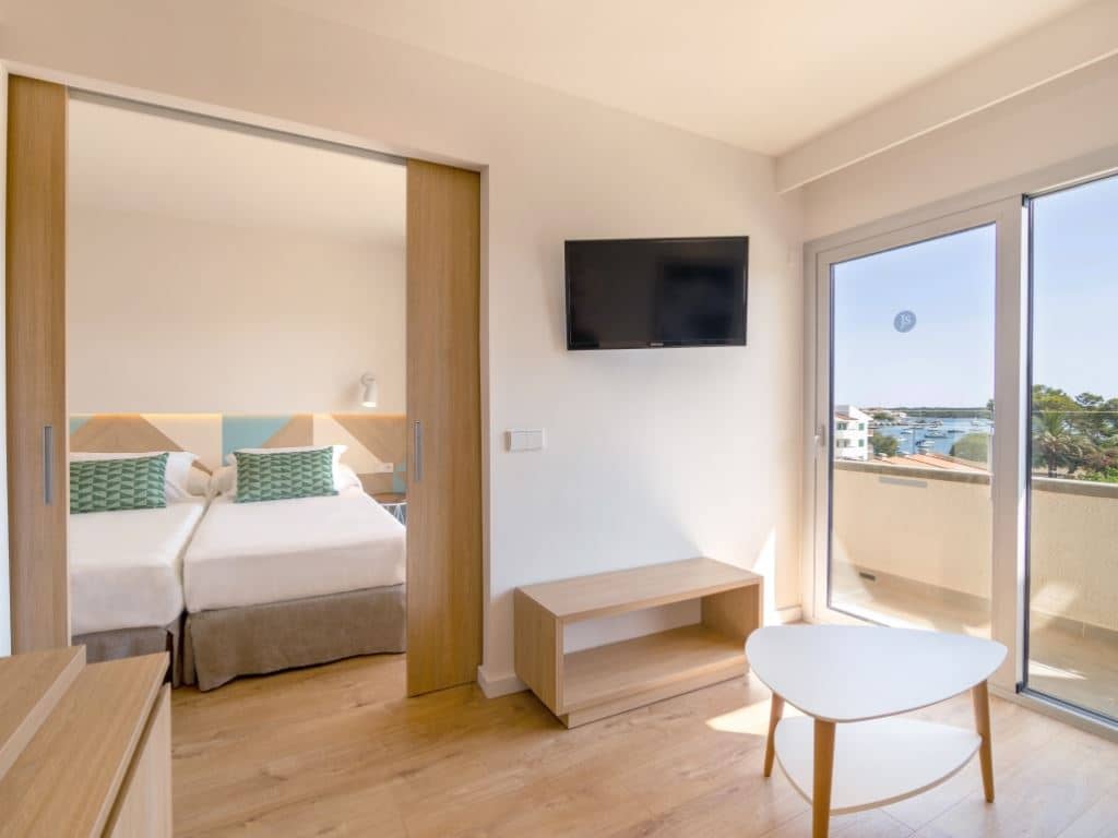 rooms-su--suite