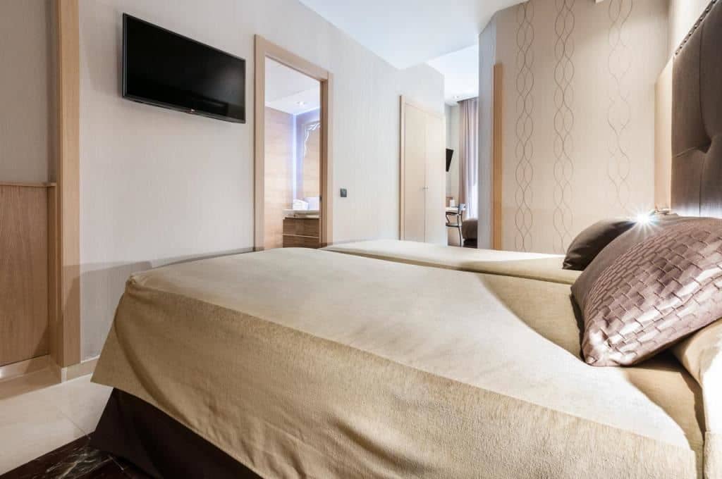 rooms-double-room