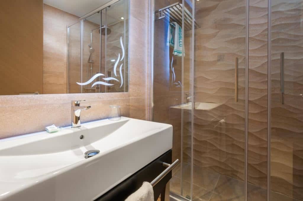 rooms-triple-room