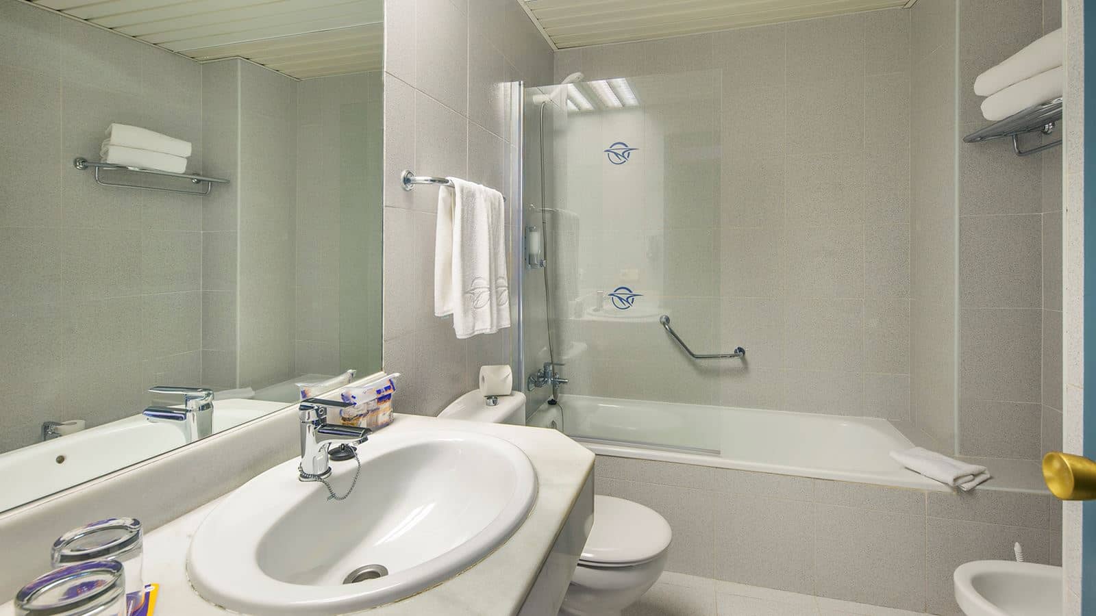 rooms-double-room