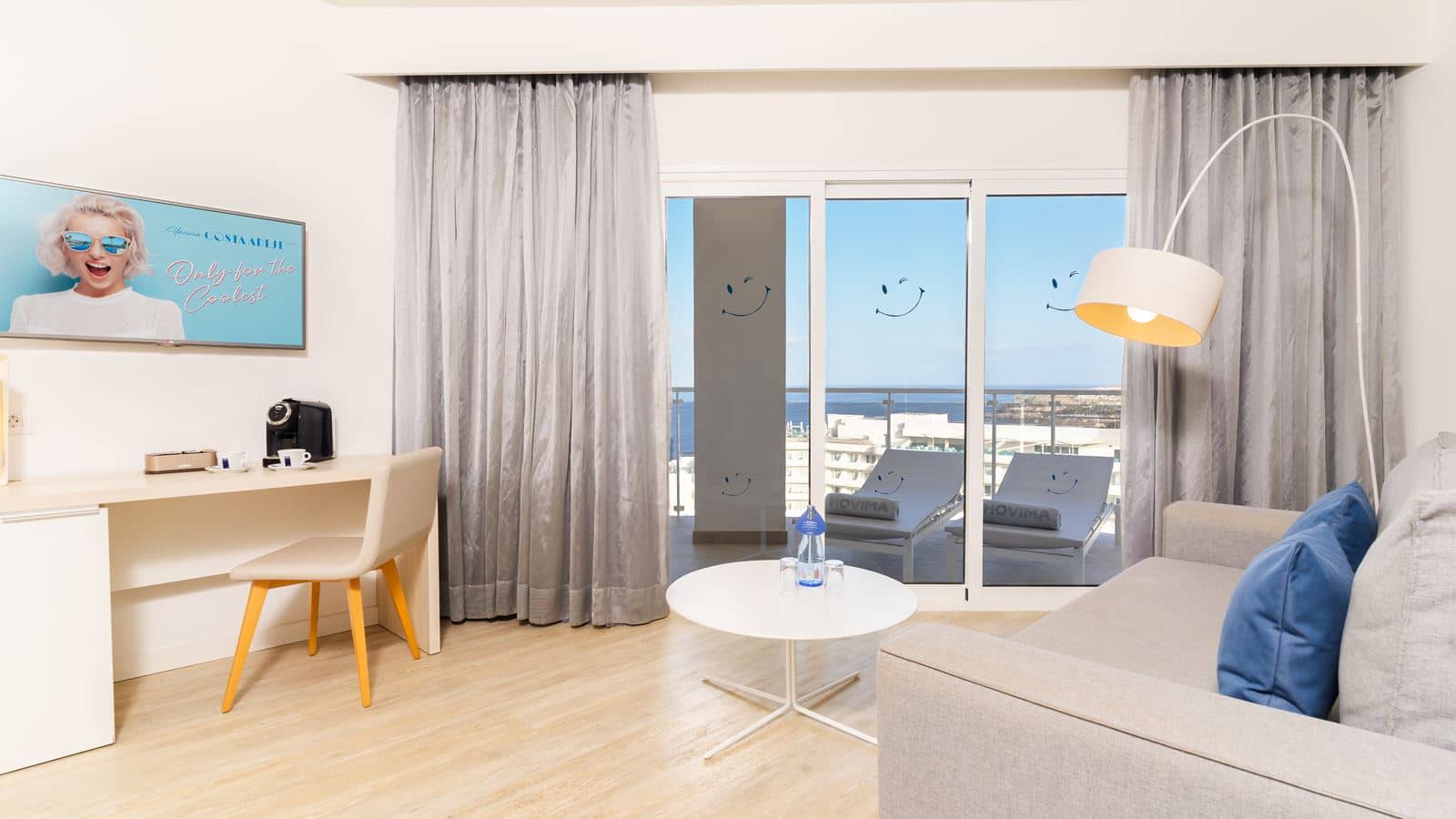 rooms-1-bedroom-excellence-suite-with-panoramic-view-and-sea-view-with-balcony-suite-excellence-vista-panoramica
