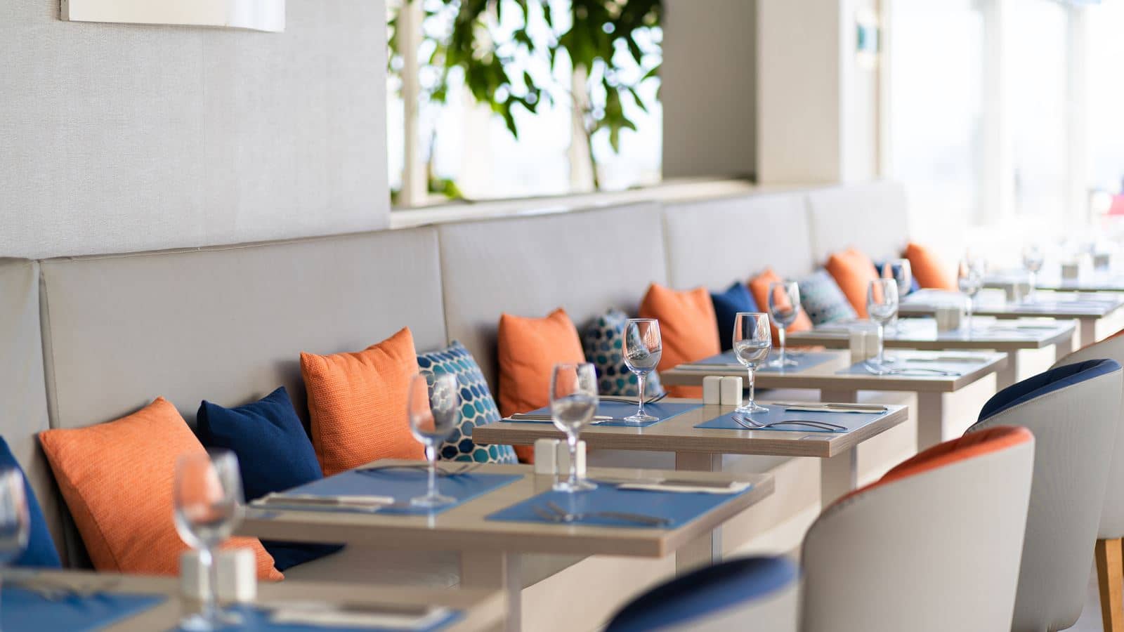 restaurants-buffetrestaurant-the-posh