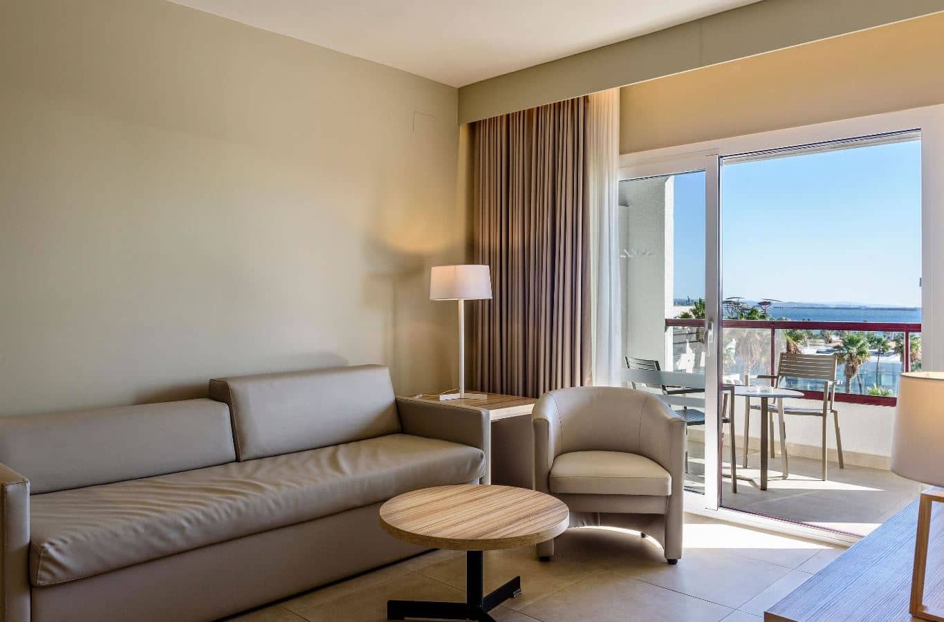 rooms-suite