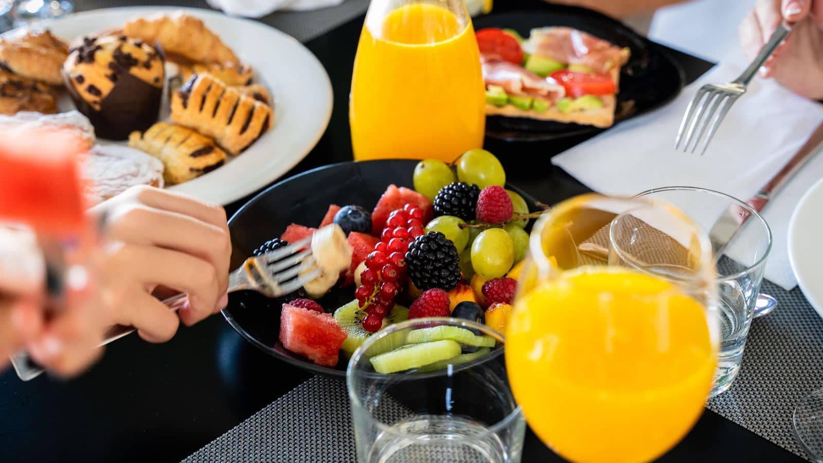 restaurants-restaurant-buffet