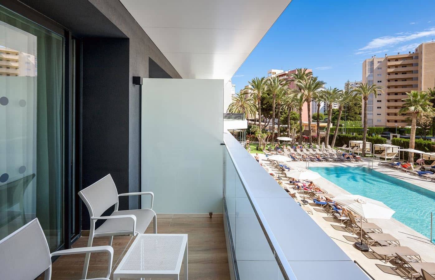 rooms-m-room-with-terrace