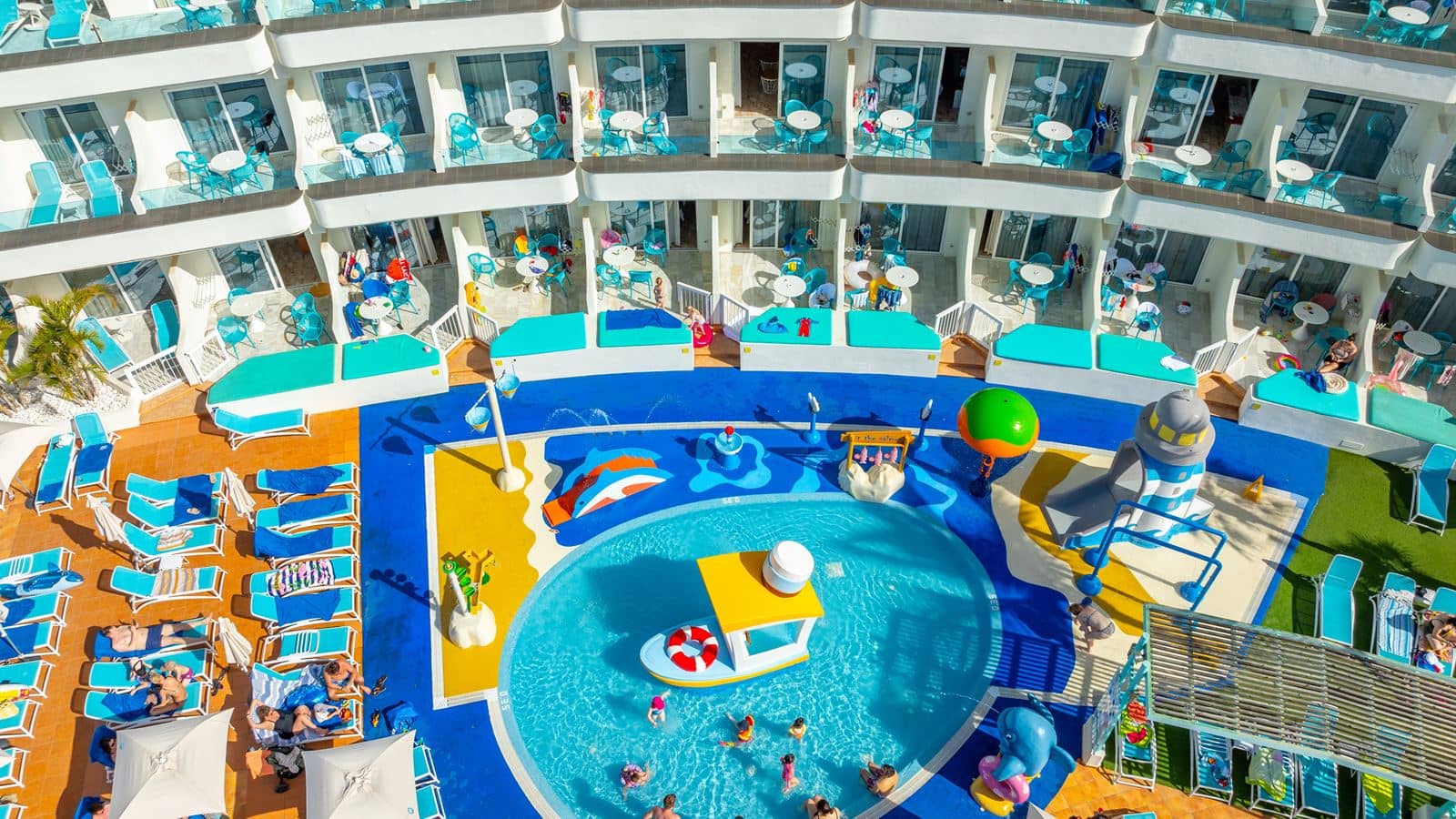 pools-outdoor-childrens-pool