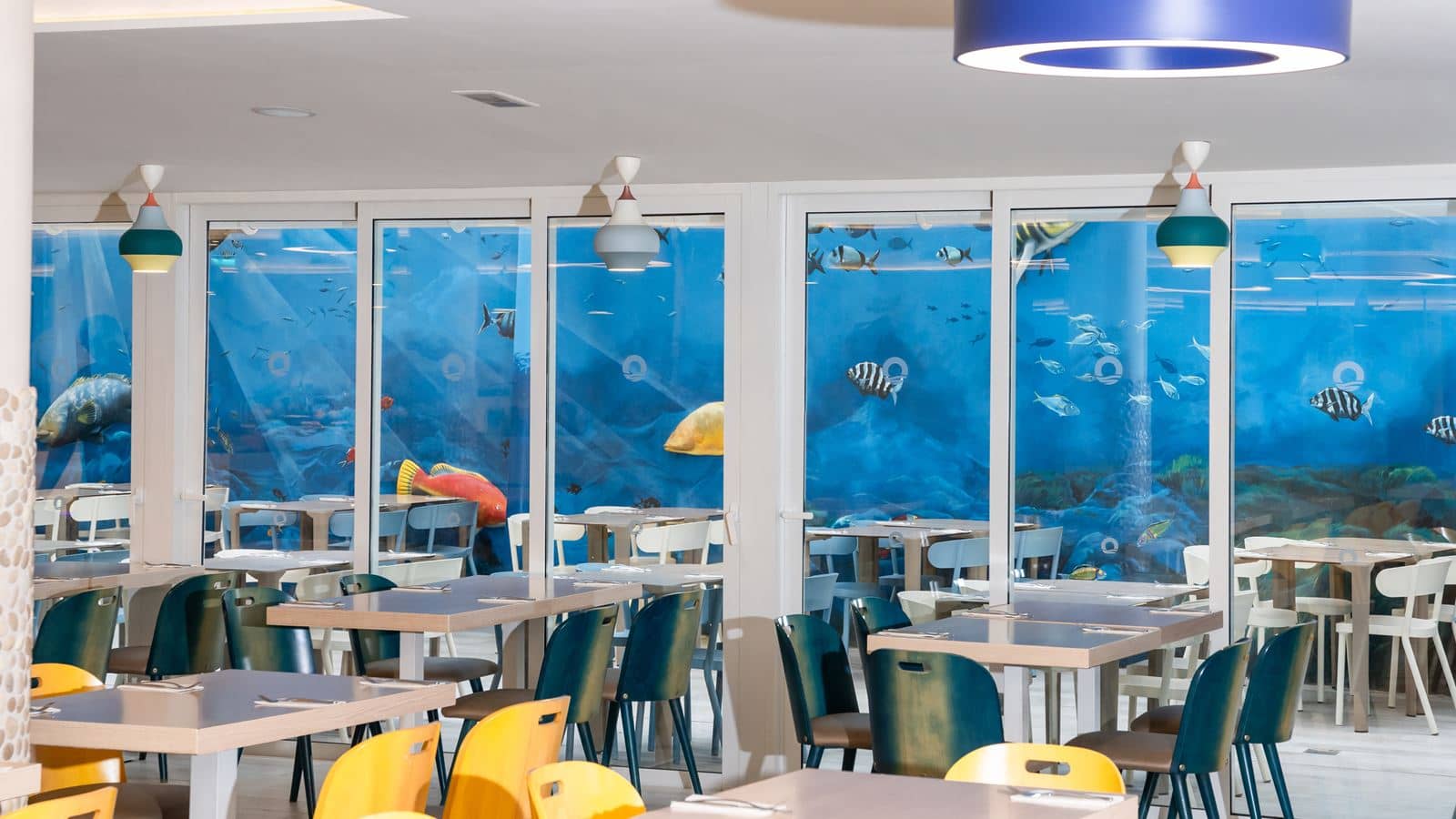 restaurants-buffet-restaurant-globis-bite