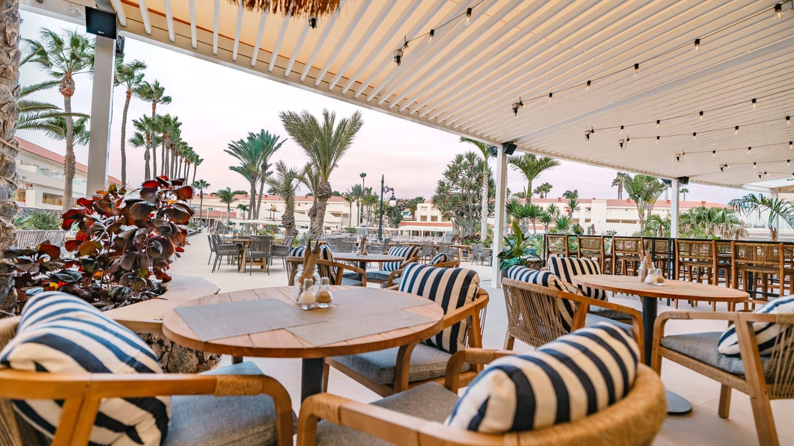 restaurants-el-faro-all-day-gastro-bar