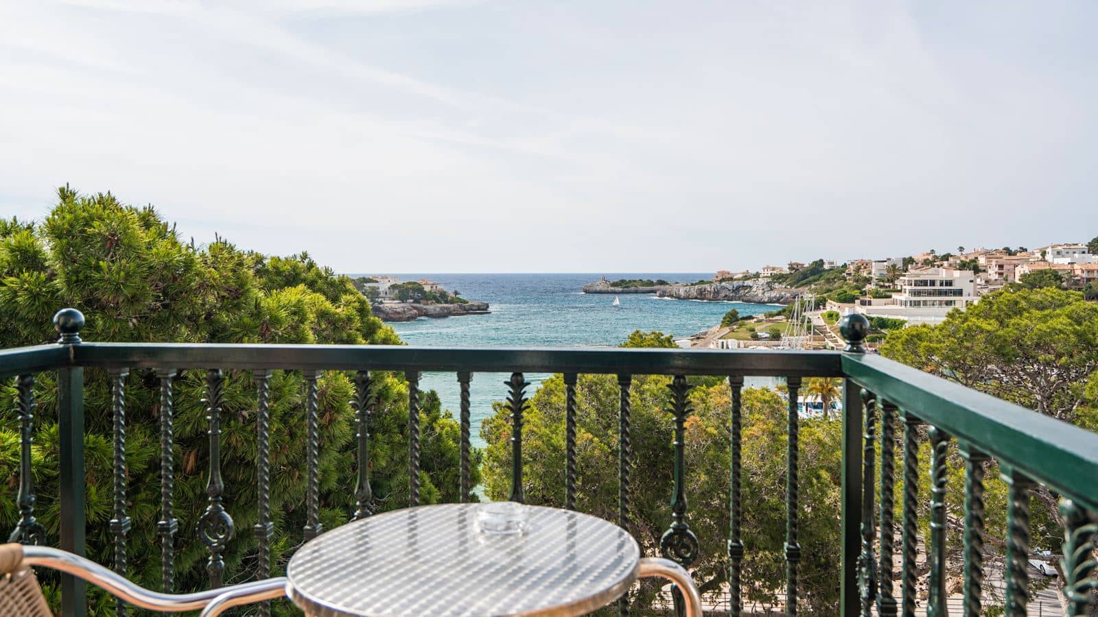 rooms-standard-room-sea-view-balcony-or-terrace