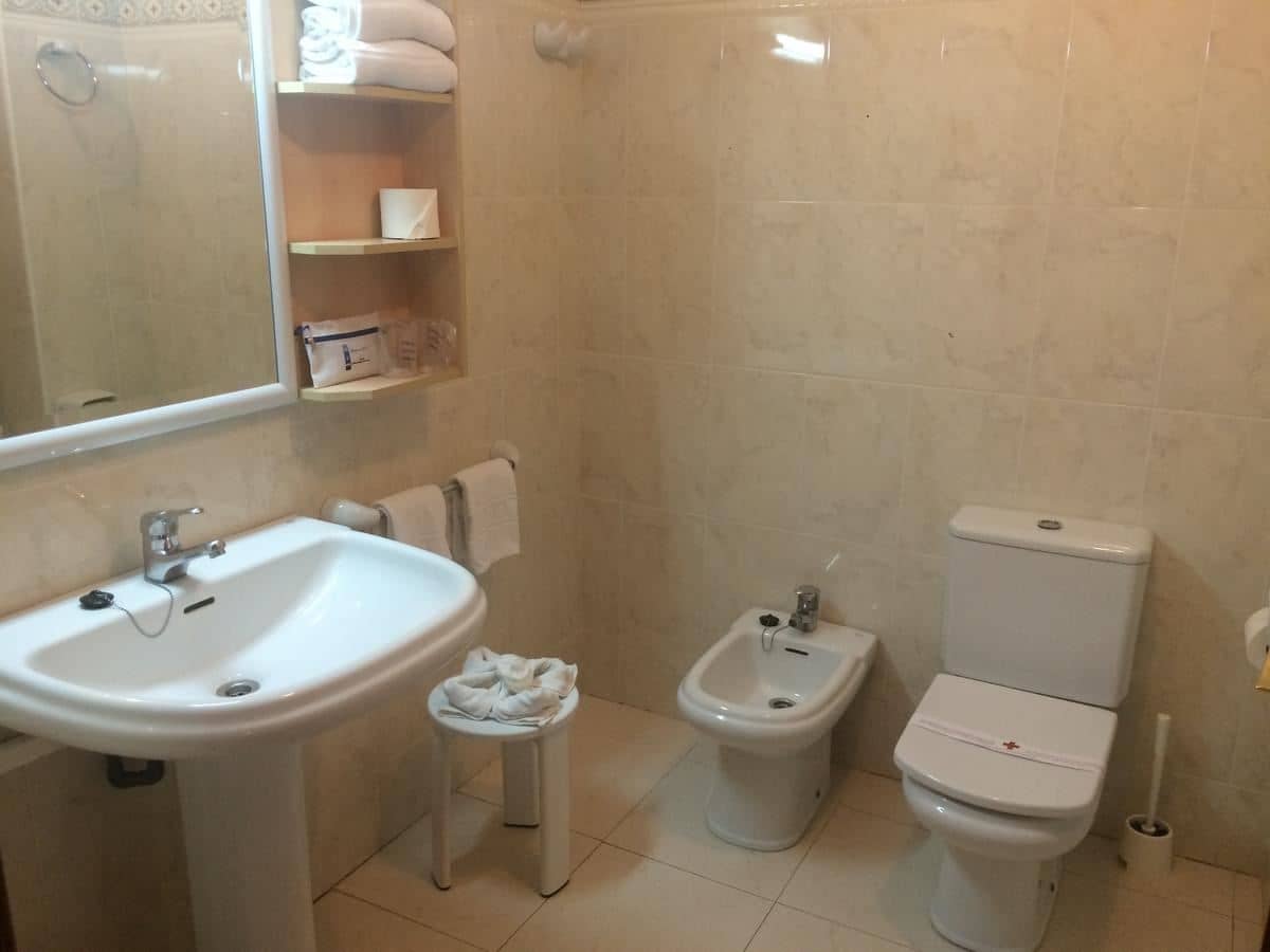 rooms-double-standard-room-seaview-balcony-or-terrace