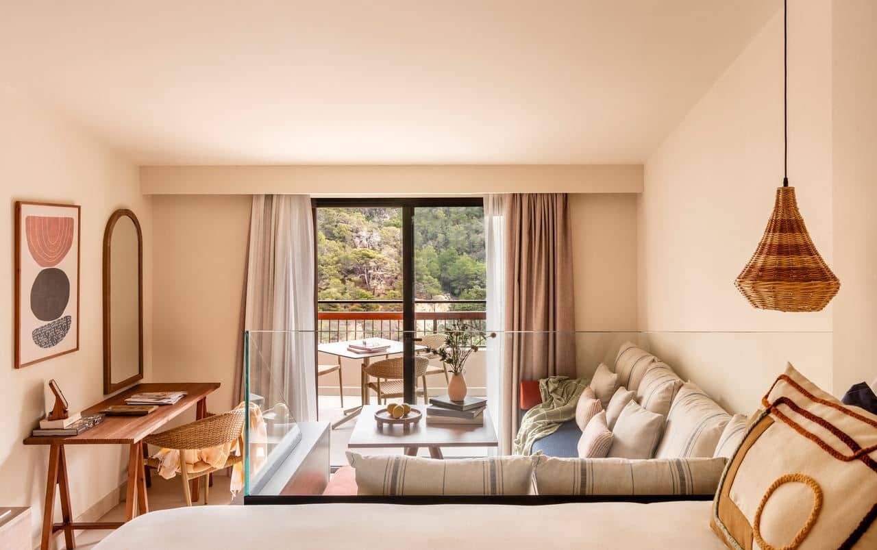 rooms-junior-suite-zel-garden-view