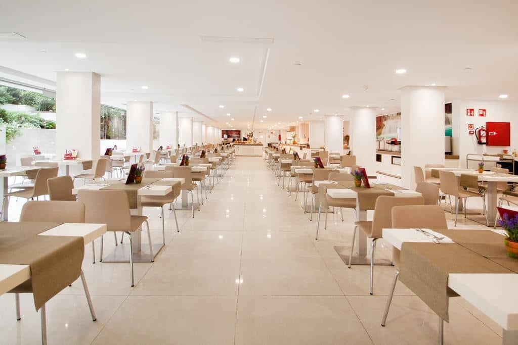 restaurants-restaurants
