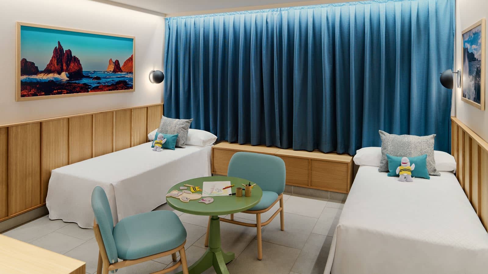 rooms-junior-suite-sea-view-balcony-or-terrace