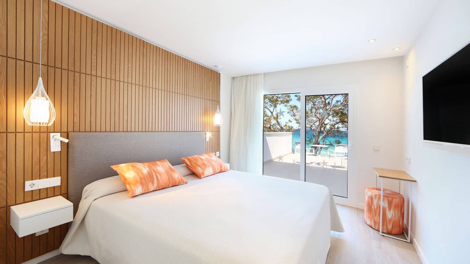 rooms-double-side-sea-view-terrace