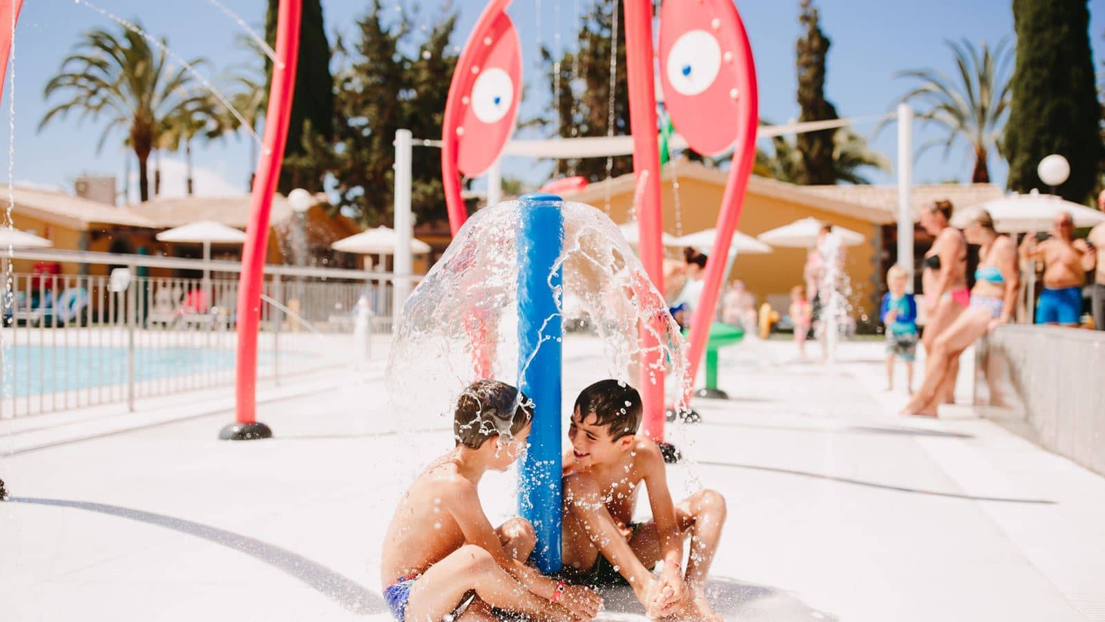 pools-outdoor-childrens-pool