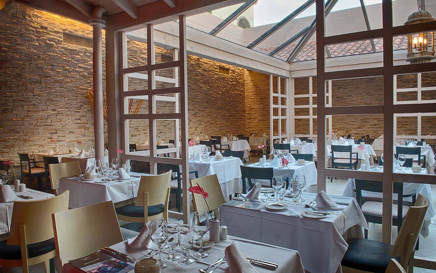 restaurants-la-plaza