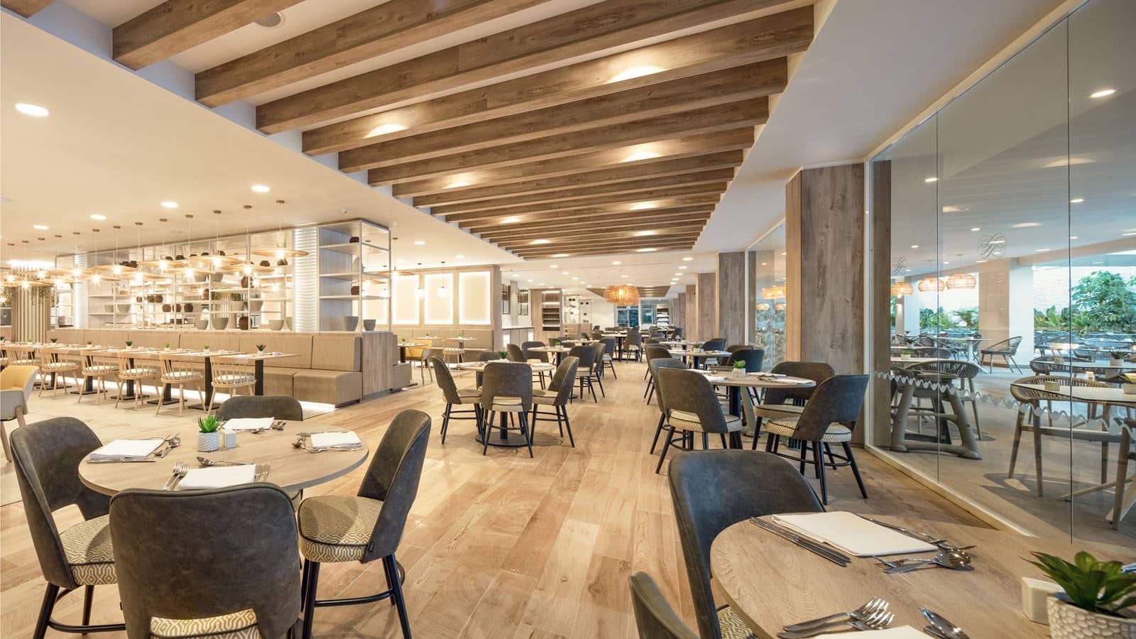 restaurants-food-market