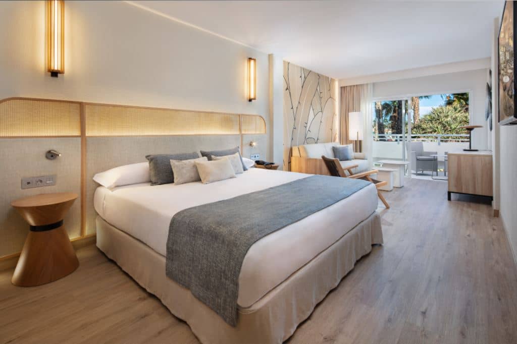 rooms-junior-suite