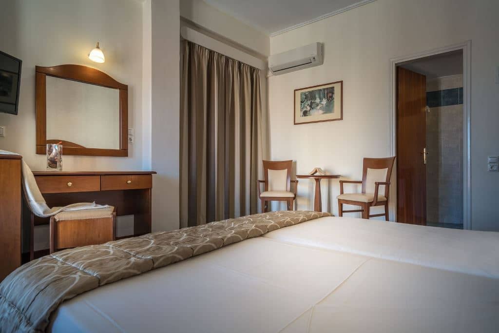 rooms-comfort-twin-or-double-room