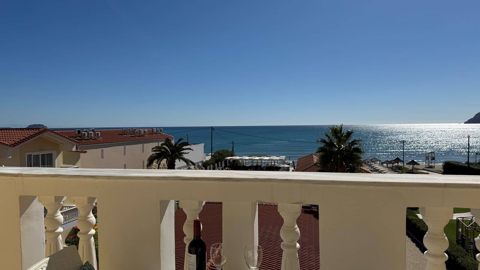 rooms-superior-room-sea-view