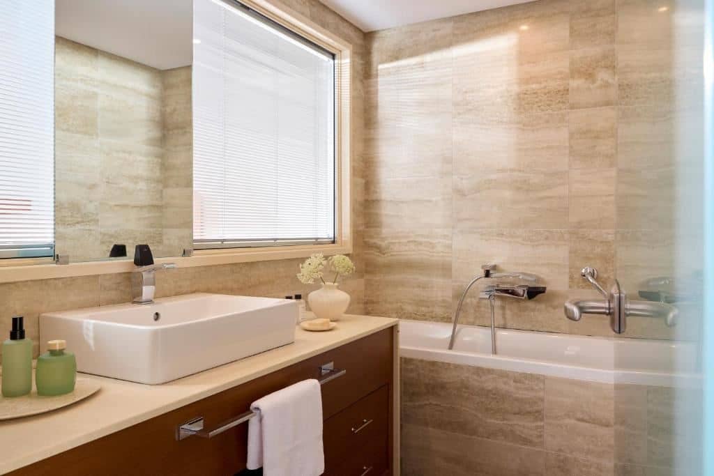 rooms-junior-suite-with-private-pool--partial-sea-view