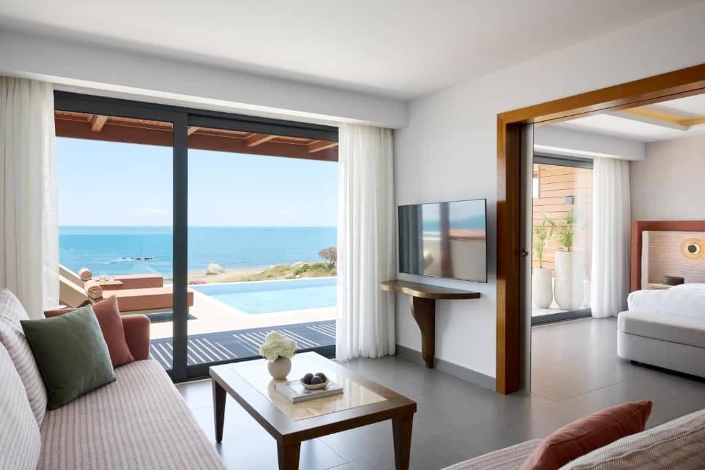 rooms-executive-suite-with-private-pool--sea-view
