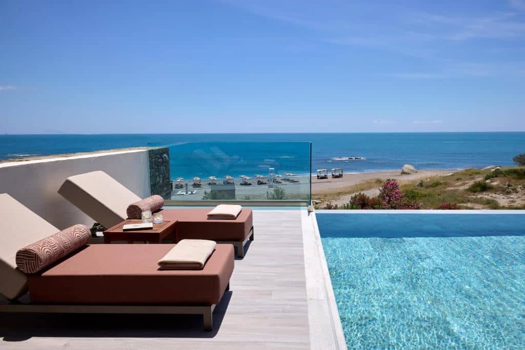rooms-executive-suite-with-private-pool--sea-view