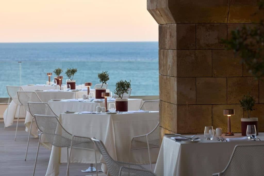 restaurants-main-restaurant