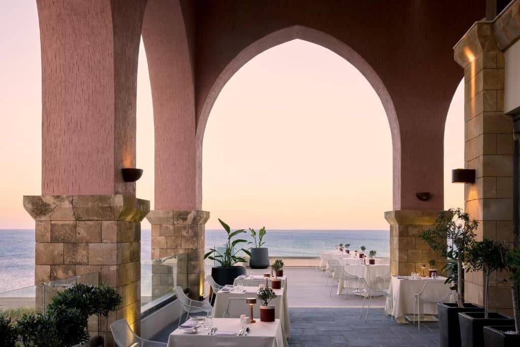 restaurants-main-restaurant