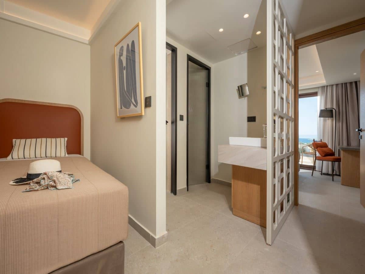 rooms-family-2-bedrooms-balcony-or-terrace