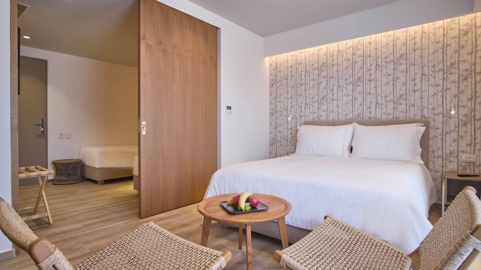 rooms-family-room