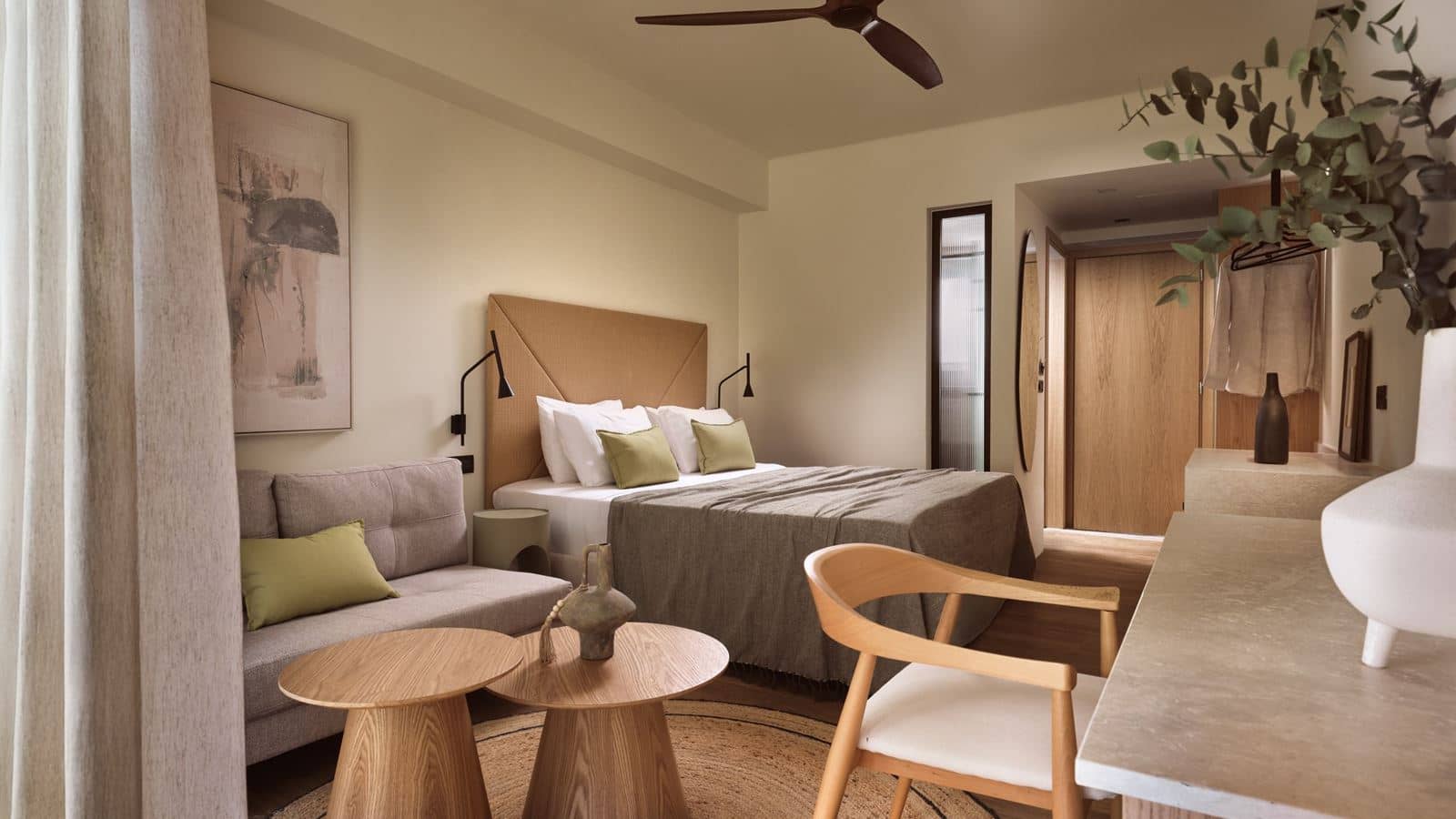 rooms-deluxe-room