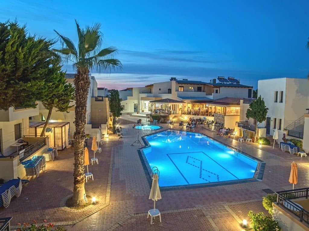 pools-outdoor-pool