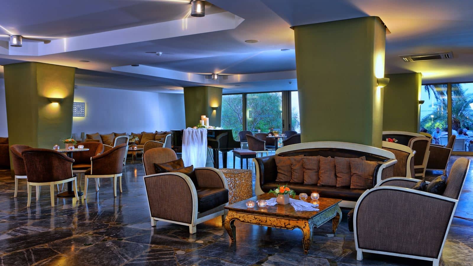 bars-lobby-bar